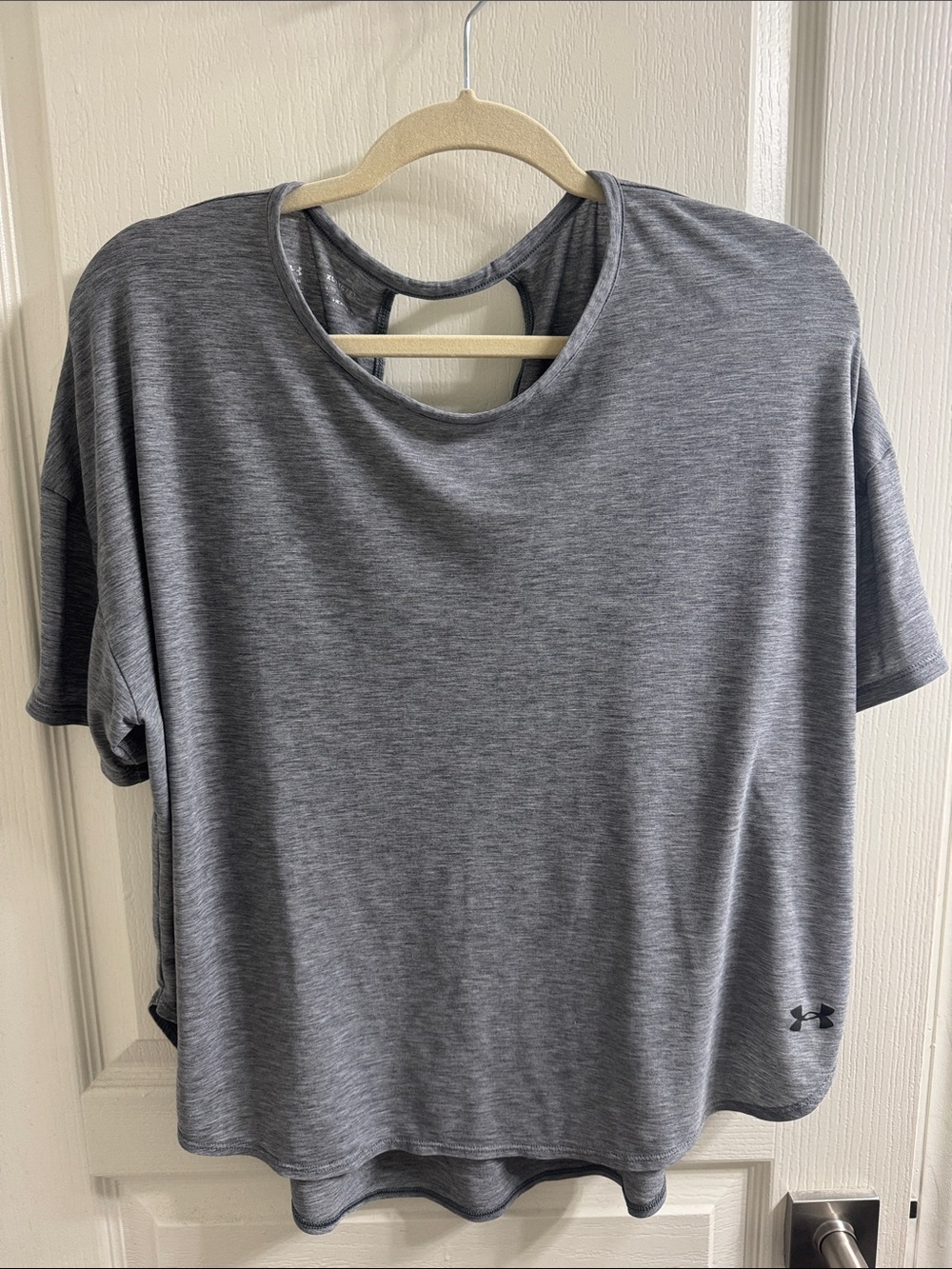 Under Armour Gray Women's Short Sleeve Performance Tee with Back Keyhole